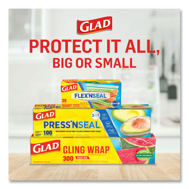 Glad Cling N Seal Plastic Food Wrap, 300 Square Foot Roll 